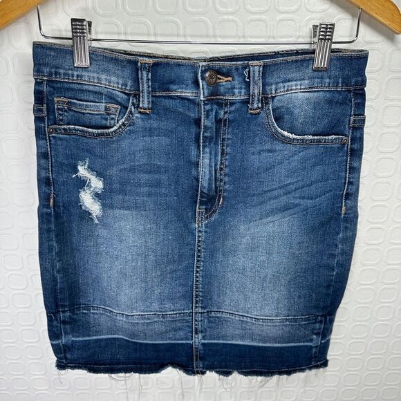 Buckle Sneak Peek Sneak Peek High Rise Denim Skirt Mini Skirt Size M - Picture 2 of 8